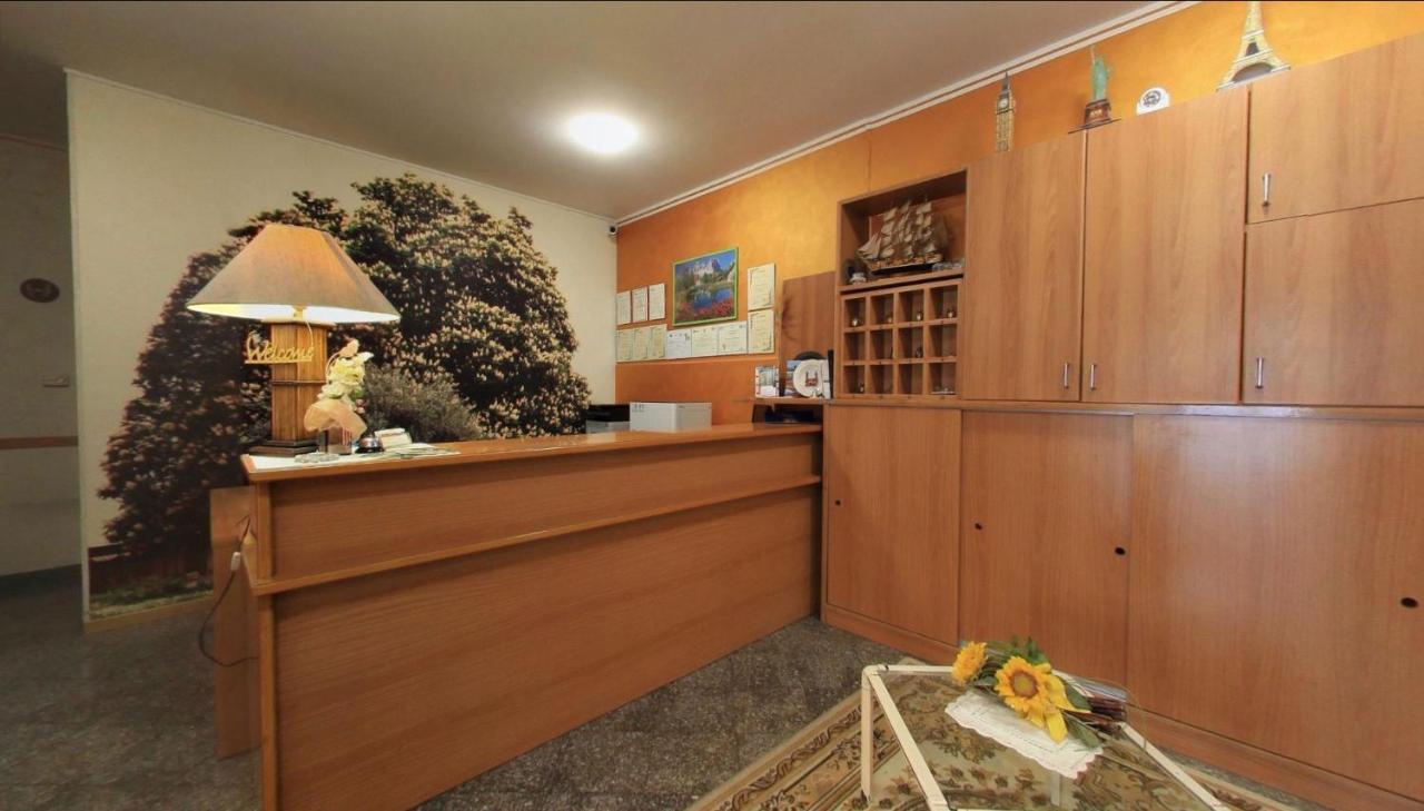 Il Castagno Hotel Orciano di Pesaro Kültér fotó